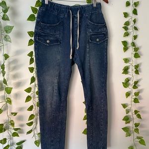Vintage men's jeans in size small